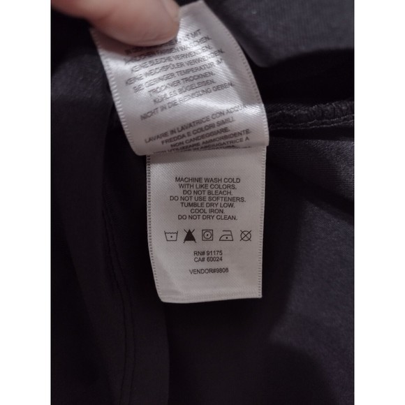 FILO Athletic Tee Women's Small Stretchy 1/4 Zip Black Red Pink Geometric Print - Picture 6 of 11